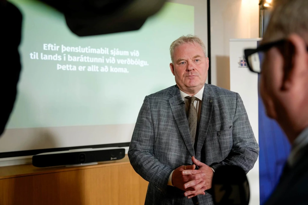 SIJ kynning2.jpg (182789 bæti)