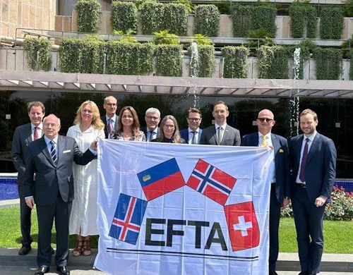 The parliamentarians Ingibjörg Ísaksen Chair of the Icelandic EFTA Committee and  Þorgerður Katrín Gunnarsdóttir Vice Chair with their colleagues from Liechtenstein, Norway og Switzerland and the Ambassadors of the EFTA States in India