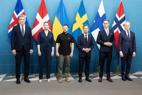 Bjarni Benediktsson forsætisráðherra, Mette Frederiksen, forsætisráðherra Danmerkur, Volodymyr Zelensky, forseti Úkraínu, Ulf Kristersson, forsætisráðherra Svíþjóðar, Alexander Stubb, forseti Finnlands, og Jonas Gahr Støre, forsætisráðherra Noregs.