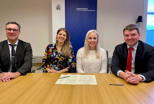 Willum Þór Þórsson, Þórunn Edda Sigurjónsdóttir félagsráðgjafi, Sigríður Gísladóttir framkvæmdastjóri Okkar heims og Ásmundur Einar Daðason