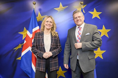 Þorgerður Katrín Gunnarsdóttir utanríkisráðherra og Maros Šefčovič, varaforseti framkvæmdastjórnar Evrópusambandsins. 