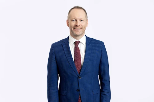 Guðmundur Ingi Guðbrandsson félags- og vinnumarkaðsráðherra