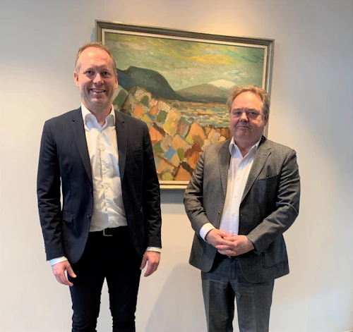 Guðmundur Ingi Guðbrandsson, félags- og vinnumarkaðsráðherra og Andrés Proppé Ragnarsson frá Heimilisfrið. 