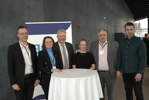 Frá undirritun samkomulags ríkisins og Húnaþings vestra í Hörpu samhliða landsþingi Sambands íslenskra sveitarfélaga.