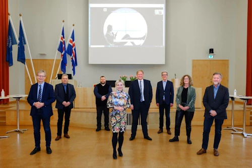 Aðstandendur Menntamiðju
