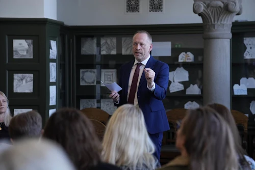 Guðmundur Ingi Guðbrandsson, félags- og vinnumarkaðsráðherra, á kynningarfundi um frumvarpið í Þjóðmenningarhúsinu.