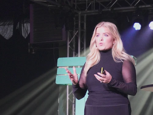 Áslaug Arna Sigurbjörnsdóttir, háskóla-, iðnaðar- og nýsköpunarráðherra