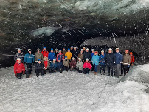 Ráðherra ásamt forstjóra og starfsmönnum Vatnajökulsþjóðgarð.