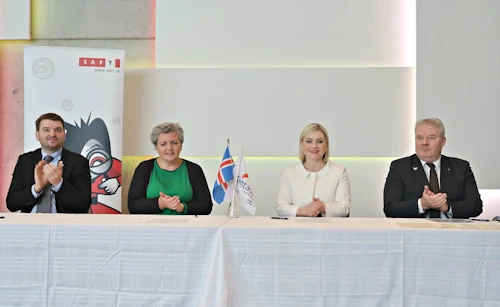 Ásmundur Einar Daðason félags- og barnamálaráðherra, Sigrún Edda Eðvarðsdóttir formaður samtakanna Heimili og skóli, Lilja Alfreðsdóttir mennta- og menningarmálaráðherra og Sigurður Ingi Jóhannsson samgöngu- og sveitarstjórnarráðherra.