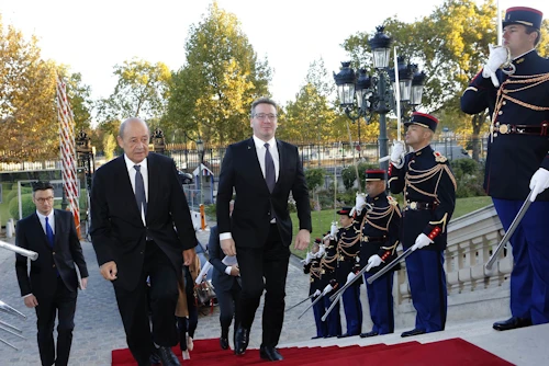 Guðlaugur Þór Þórðarson fékk góðar móttökur hjá Jean-Yves Le Drian, utanríkisráðherra Frakklands í morgun