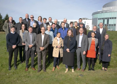 Samráðsnefnd um sjávarútvegsstefnu ásamt gestum annars fundar nefndarinnar sem haldinn var 15. september 2022