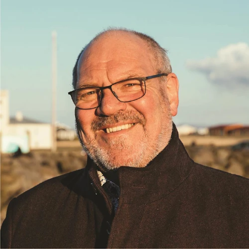 Ásmundur Friðriksson.