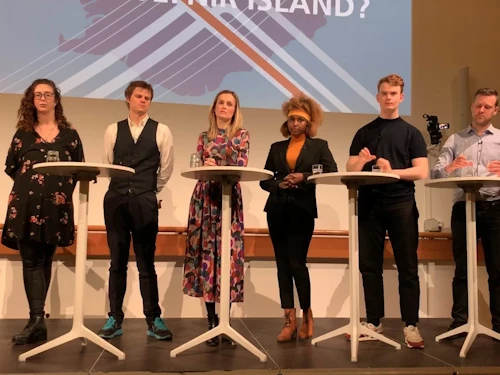 ,,Áskoranir framtíðar: Ungt fólk til áhrifa" var yfirskrift fyrstu málstofu dagsins.