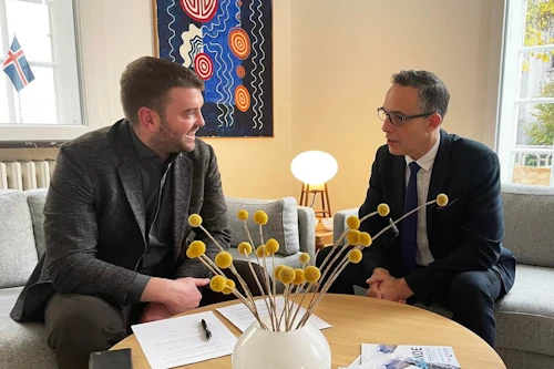 Ásmundur Einar Daðason, mennta- og barnamálaráðherra, og Alex Conte, framkvæmdastjóri Child Rights Connect