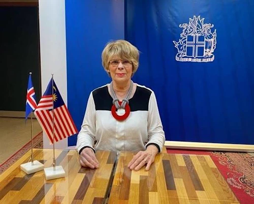 Sigríður Snævarr sendiherra