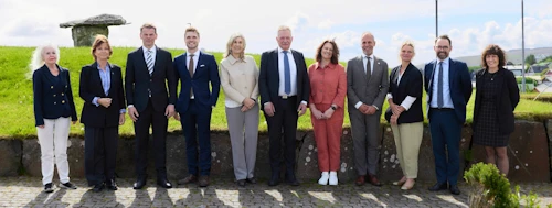 Fulltrúar á fundi norrænu ráðherranefndarinnar í Færeyjum. F.v. Anna Tofftén, Svíþjóð Karen Ellemann, Norrænu ráðherranefndinni Bárður á Steig Nielsen, Færeyjum Jesper Josefsson, Álandseyjum Hanna Katrín Friðriksson, Íslandi Jacob Vestergaard, Færeyjum Kristina Sigurdsdottir Hansen, Noregi Sebastian Hielm, Finnlandi Birgitte Jacobsen, Grænlandi Peter Hallenberg, Danmörku Anette Stegegjerdet Norberg, Noregi.