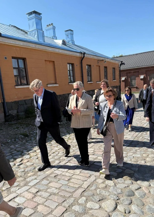 Norrænir dómsmálaráðherra á göngu í Helsinki
