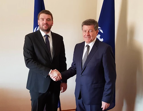 Ásmundur Einar Daðason og Guy Ryder