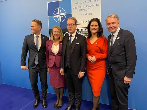 Utanríkisráðherrar Norðurlanda saman á ráðherrafundi NATO í fyrsta sinn