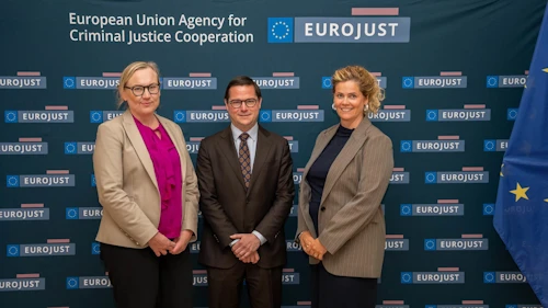 Þorbjörg Sigríður Gunnlaugsdóttir, Michael Schmid forseti Eurojust og Kolbrún Benediktsdóttir.