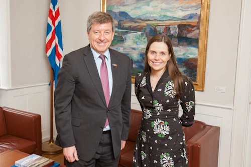 Katrín Jakobsdóttir, forsætisráðherra og Guy Ryder, forstjóri Alþjóðavinnumálastofnunarinnar