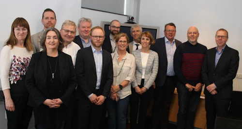 Fyrsti fundur nýskipaðs stýrihóps var 4. júní og var meðfylgjandi mynd tekinn við það tækifæri.