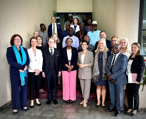 Að loknum fundi með ECOWAS, samtökum ríkja í Vestur-Afríku.