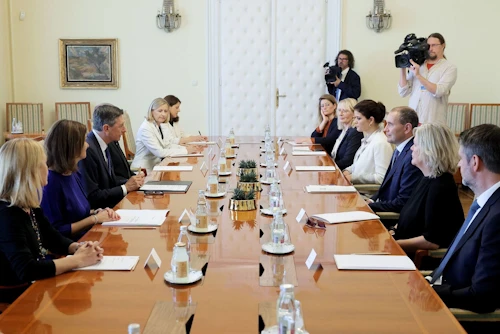 Forsetar Íslands og Slóveníu leiddu viðræður