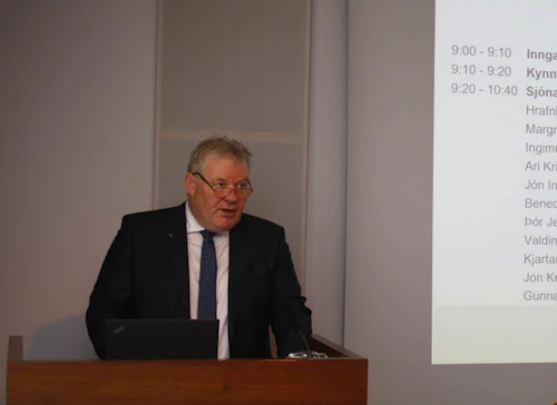 Sigurður Ingi Jóhannsson, samgöngu- og sveitarstjórnarráðherra ávarpar fundinn.