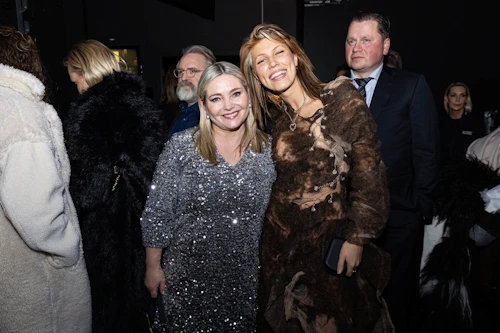 Lilja Dögg Alfreðsdóttir og Bríet Ísis Elfar.