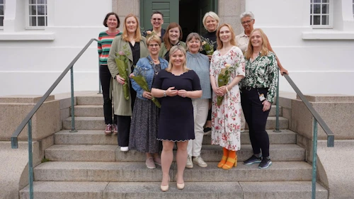 Menningar- og viðskiptaráðherra ásamt styrkþegum úr Bókasafnasjóði.