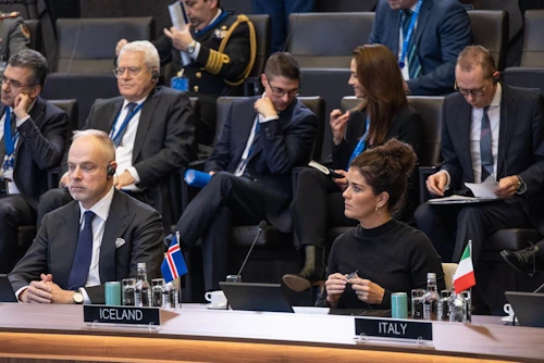Þórdís Kolbrún Reykfjörð Gylfadóttir utanríkisráðherra á fundinum í Brussel í dag