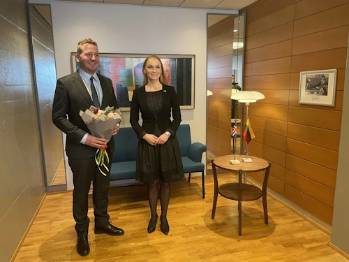 Guðlaugur Þór Þórðarson og Inga Minelgaité, kjörræðismaður Litáens á Íslandi.