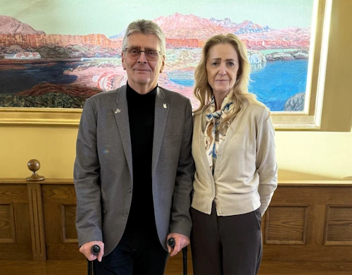 Guðmundur Ingi Kristinsson, mennta- og barnamálaráðherra, og Kolbrún Áslaugar Baldursdóttir sem leiða mun vinnu stýrihóps