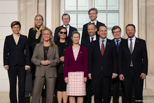 Ráðherrar CBSS-ríkjanna ásamt Köju Kallas, utanríkisrmálastjóra Evrópusambandsins.