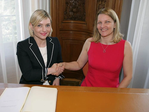 Lilja Alfreðsdóttir og Mari Kiviniemi hjá OECD