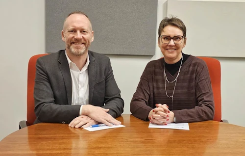 Guðmundur Ingi Guðbrandsson, félags- og vinnumarkaðsráðherra, og Rannveig Einarsdóttir, sviðsstjóri velferðarsviðs hjá Reykjavíkurborg.