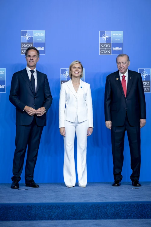 Kristrún Frostadóttir forsætisráðherra ásamt Mark Rutte framkvæmdastjóra Atlantshafsbandalagsins og Recep Tayyip Erdoğan forseta Tyrklands.