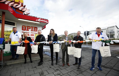 Plastpokarnir kvaddir