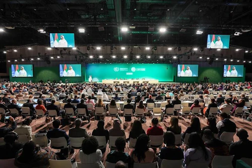 COP28  fer nú fram í Dúbaí í Sameinuðu arabísku furstadæmunum.