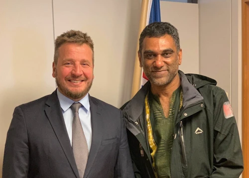 Utanríkisráðherra ásamt Kumi Naidoo, aðalframkvæmdastjóra Amnesty International