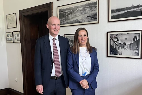 Frá fundi Eyjólfs Ármannssonar innviðaráðherra með Marianne Sivertsen Næss, ráðherra málefna hafsins og sjávarútvegs í Noregi.
