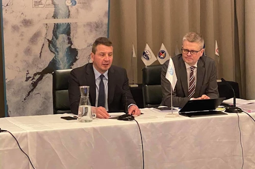Guðlaugur Þór Þórðarson utanríkis- og þróunarsamvinnuráðherra og Einar Gunnarsson, sendiherra og formaður embættismannanefndar Norðurskautsráðsins