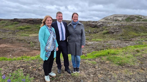 Guðlaugur Þór Þórðarson umhverfis-, orku- og loftslagsráðherra, Rósa Guðbjartsdóttir, bæjarstjóri Hafnafjarðar, og Inga Dóra Hrólfsdóttir, Umhverfisstofnun.