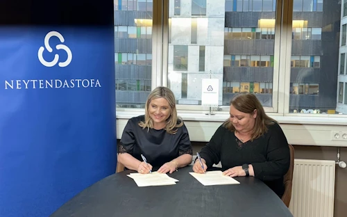Lilja Dögg Alfreðsdóttir, menningar- og viðskiptaráðherra, og Þórunn Anna Árnadóttir forstjóri Neytendastofu. 