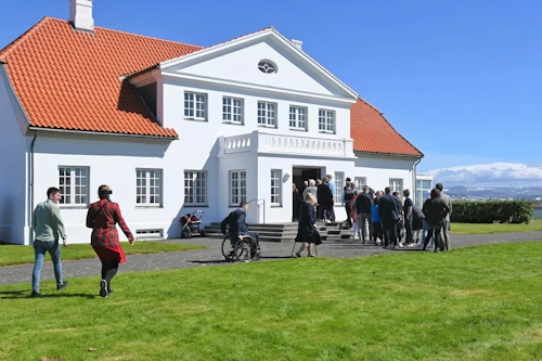 Bessastaðir