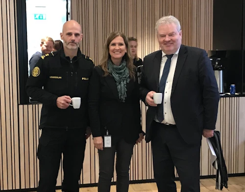 Kristján Freyr Geirsson hjá lögreglunni á Suðurnesjum, Kolbrún Guðný Þorsteinsdóttir sérfræðingur í öryggis- og fræðsludeild Samgöngustofu og Sigurður Ingi Jóhannsson samgöngu- og sveitarstjórnarráðherra.