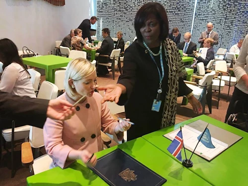 Lilja og Ertharin Cousin.