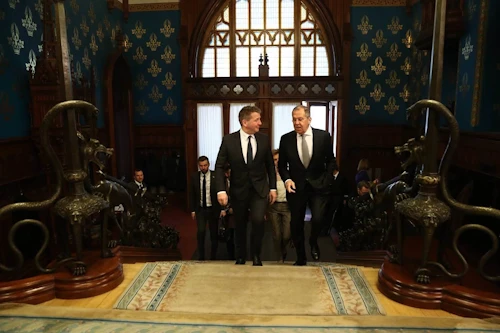 Guðlaugur Þór og Lavrov ganga til fundar
