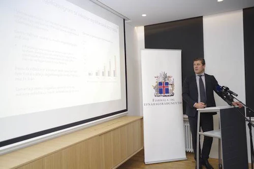 Bjarni Benediktsson fjármála- og efnahagsráðherra kynnir fjárlagafrumvarp ársins 2017.